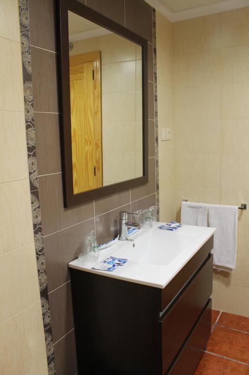 Hotel Valle Del Jerte Los Arenales Habitación foto